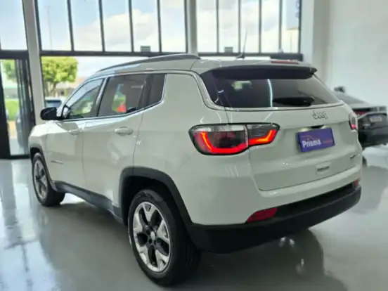 JEEP-COMPASS-2.0 16V FLEX LONGITUDE AUTOMÁTICO JEEP-COMPASS-2019