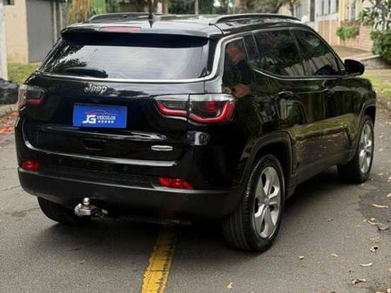 JEEP-COMPASS-2.0 16V DIESEL LIMITED 4X4 AUTOMÁTICO JEEP-COMPASS-2018