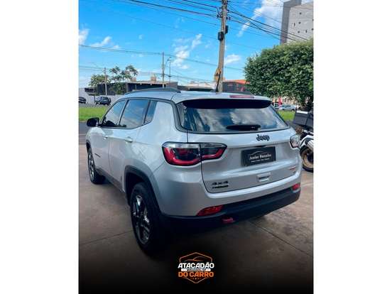 JEEP-COMPASS-2.0 16V DIESEL TRAILHAWK 4X4 AUTOMÁTICO JEEP-COMPASS-2018