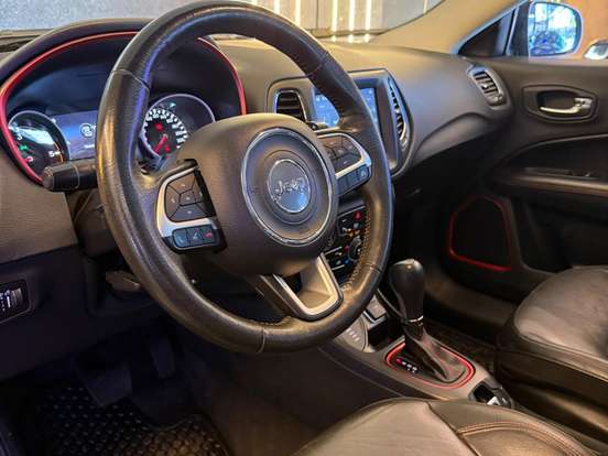 JEEP-COMPASS-2.0 16V DIESEL TRAILHAWK 4X4 AUTOMÁTICO JEEP-COMPASS-2019