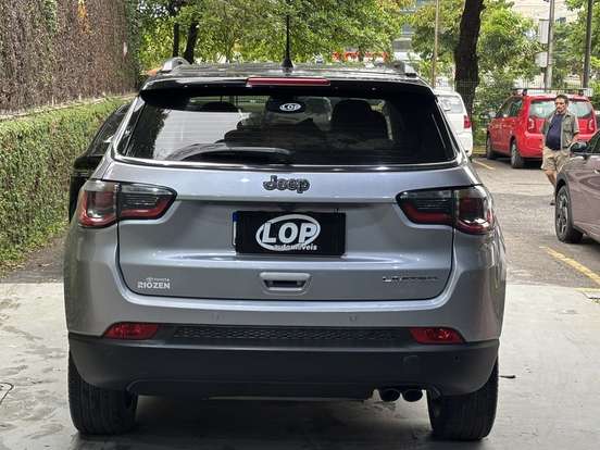 JEEP-COMPASS-2.0 16V FLEX LIMITED AUTOMÁTICO JEEP-COMPASS-2020