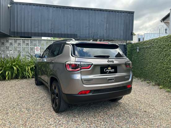 JEEP-COMPASS-2021
