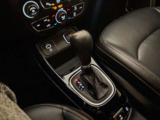 JEEP-COMPASS-2.0 16V FLEX LONGITUDE AUTOMÁTICO JEEP-COMPASS-2019