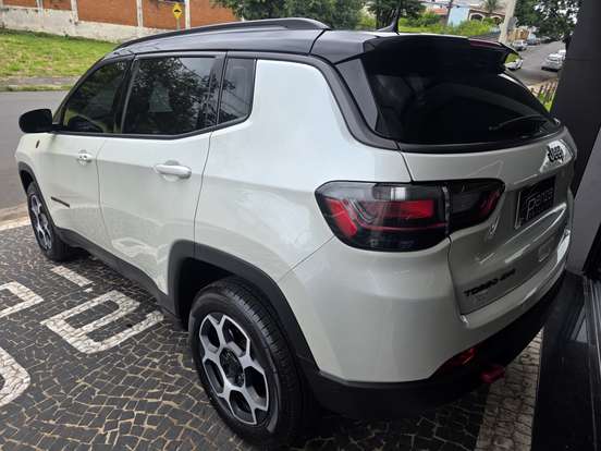 JEEP-COMPASS-2022