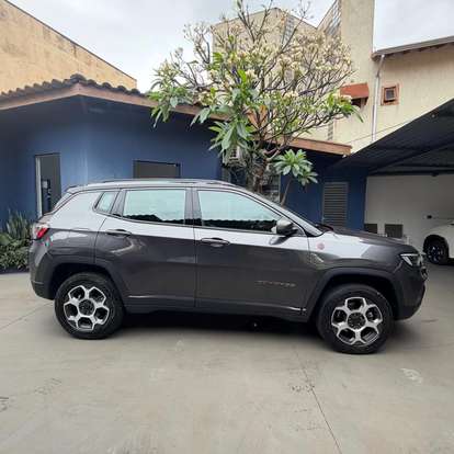 JEEP-COMPASS-2023