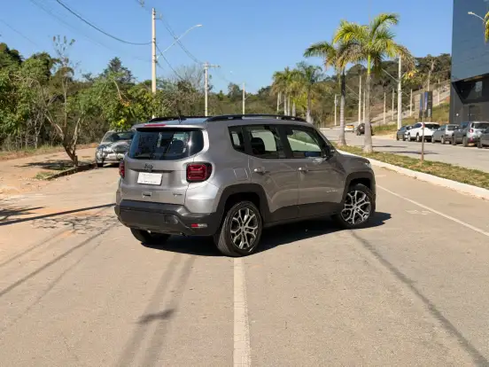 JEEP-RENEGADE-2023