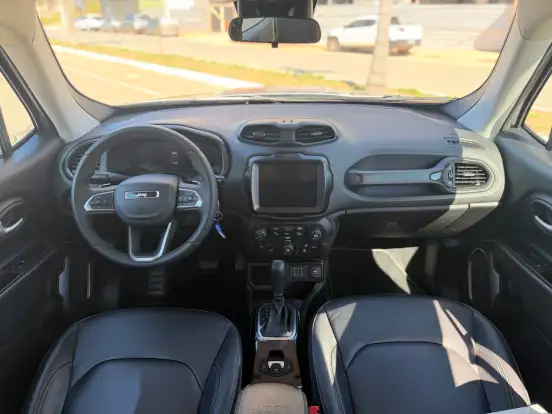 JEEP-RENEGADE-2023