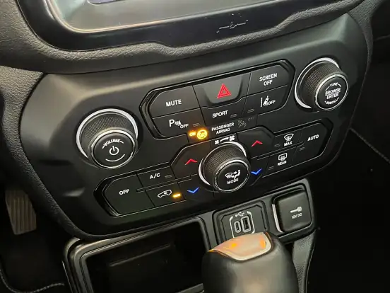 JEEP-RENEGADE-1.3 T270 TURBO FLEX LONGITUDE AT6 JEEP-RENEGADE-2024
