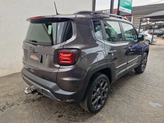 JEEP-RENEGADE-2022