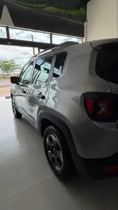 JEEP-RENEGADE-2020