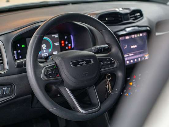 JEEP-RENEGADE-1.3 T270 TURBO FLEX ALTITUDE AT6 JEEP-RENEGADE-2025