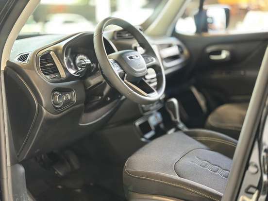JEEP-RENEGADE-2023