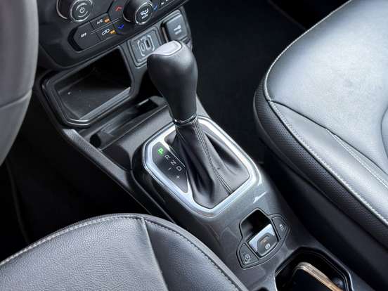 JEEP-RENEGADE-1.3 T270 TURBO FLEX LONGITUDE AT6 JEEP-RENEGADE-2023