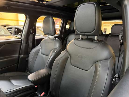JEEP-RENEGADE-2022