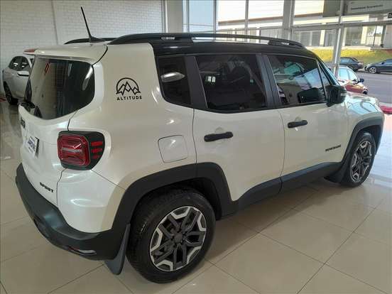 JEEP-RENEGADE-2024