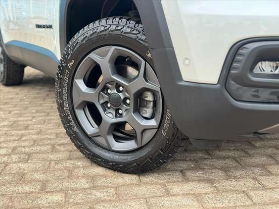 JEEP-RENEGADE-1.3 T270 TURBO FLEX WILLYS 4X4 AT9 JEEP-RENEGADE-2025
