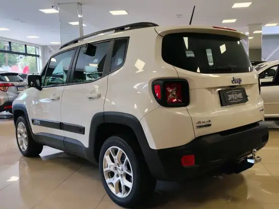 JEEP-RENEGADE-2.0 16V TURBO DIESEL LONGITUDE 4P 4X4 AUTOMÁTICO JEEP-RENEGADE-2015