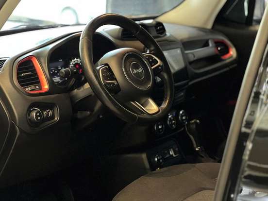 JEEP-RENEGADE-2015