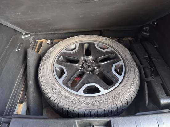 JEEP-RENEGADE-2.0 16V TURBO DIESEL TRAILHAWK 4P 4X4 AUTOMÁTICO JEEP-RENEGADE-2015