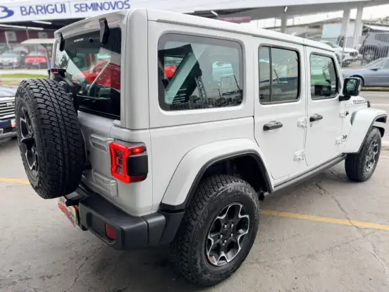 JEEP-WRANGLER-2023