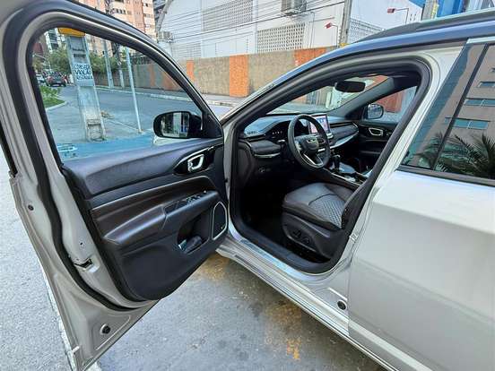 JEEP-COMMANDER-1.3 T270 TURBO FLEX OVERLAND AT6 JEEP-COMMANDER-2022