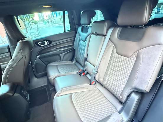 JEEP-COMMANDER-1.3 T270 TURBO FLEX OVERLAND AT6 JEEP-COMMANDER-2022
