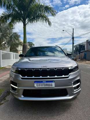 JEEP-COMMANDER-2025