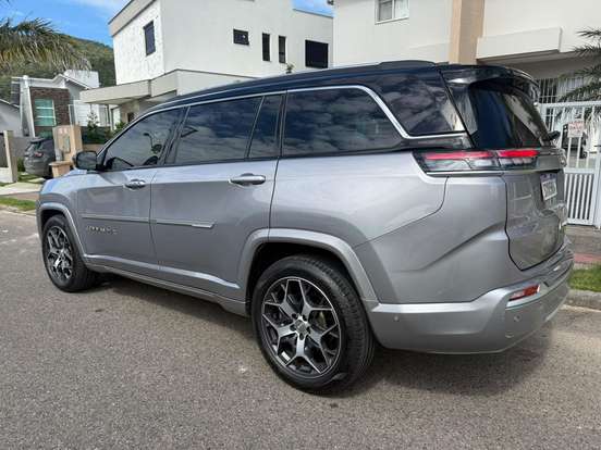 JEEP-COMMANDER-1.3 T270 TURBO FLEX OVERLAND AT6 JEEP-COMMANDER-2025