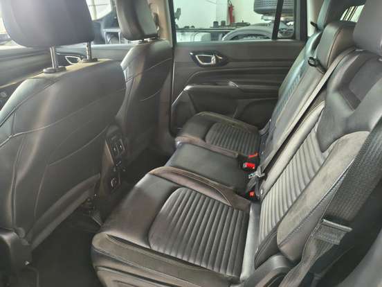 JEEP-COMMANDER-2.0 TD380 TURBO DIESEL LIMITED AT9 JEEP-COMMANDER-2022