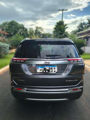 JEEP-COMMANDER-2022