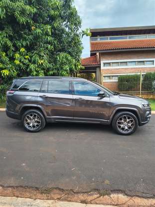 JEEP-COMMANDER-2022