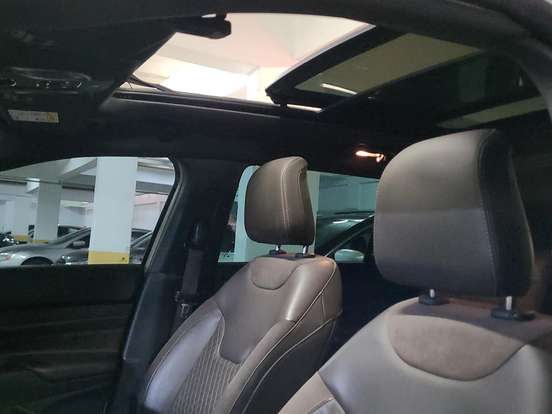 JEEP-COMMANDER-2.0 TD380 TURBO DIESEL OVERLAND AT9 JEEP-COMMANDER-2022