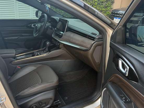 JEEP-COMMANDER-2.0 TD380 TURBO DIESEL OVERLAND AT9 JEEP-COMMANDER-2022