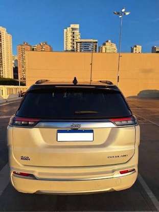 JEEP-COMMANDER-2025