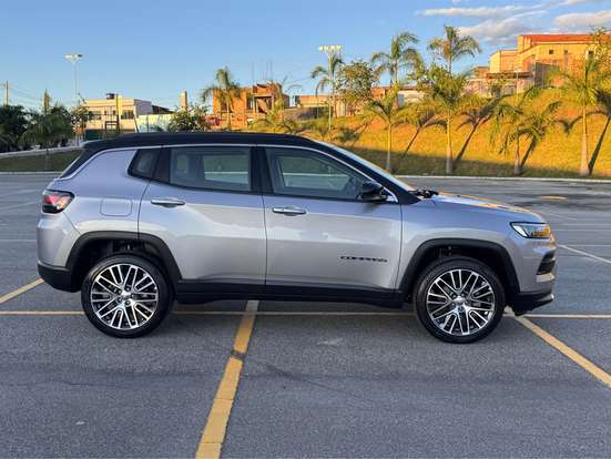JEEP-COMPASS-2023