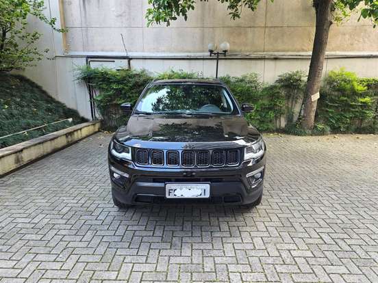 JEEP-COMPASS-2.0 16V DIESEL NIGHT EAGLE 4X4 AUTOMÁTICO JEEP-COMPASS-2017