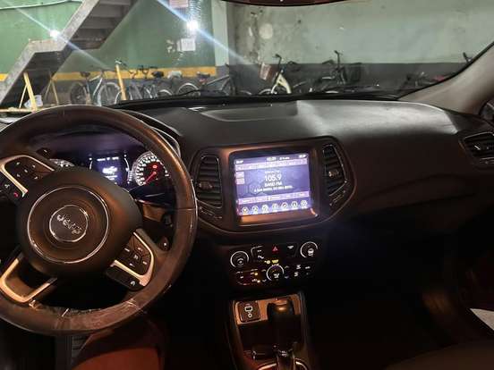 JEEP-COMPASS-2.0 16V FLEX LONGITUDE AUTOMÁTICO JEEP-COMPASS-2018