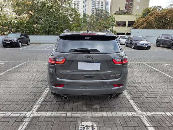 JEEP-COMPASS-2.0 HURRICANE 4 TURBO GASOLINA BLACKHAWK AT9 JEEP-COMPASS-2024