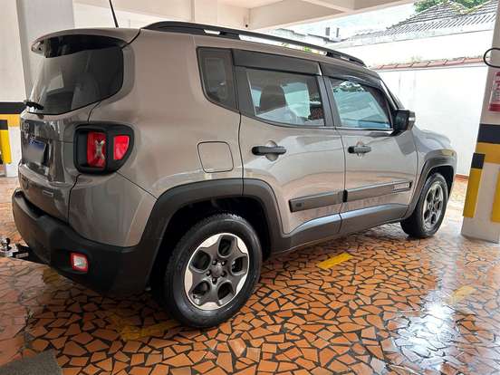 JEEP-RENEGADE-2020