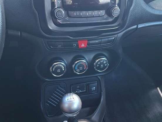 JEEP-RENEGADE-1.8 16V FLEX SPORT 4P MANUAL JEEP-RENEGADE-2017