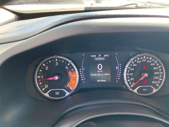 JEEP-RENEGADE-2019
