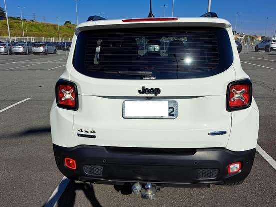 JEEP-RENEGADE-2018