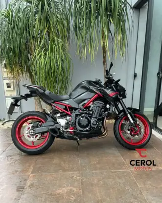 KAWASAKI-Z900-2021