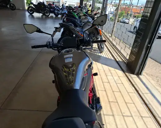 KAWASAKI-Z900 KAWASAKI-Z900-2025