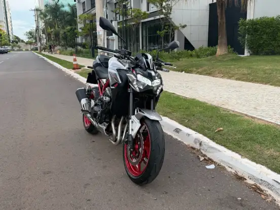 KAWASAKI-Z900 KAWASAKI-Z900-2023