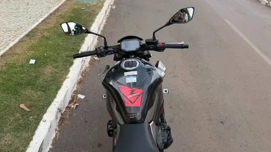 KAWASAKI-Z900-2023