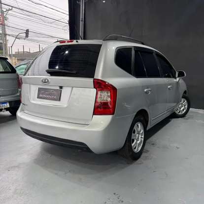 KIA-CARENS-2009