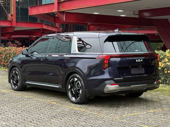 KIA-CARNIVAL-2024