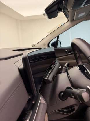KIA-CARNIVAL-2025