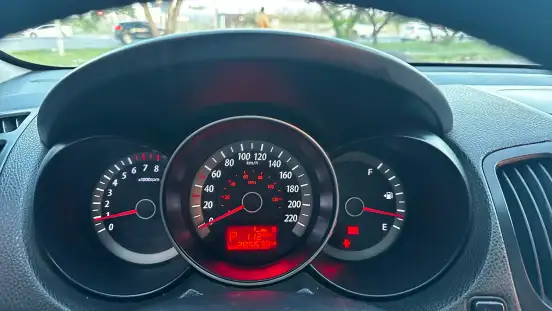 KIA-CERATO-2010